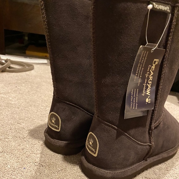 NEW Bearpaw boots! - Picture 8 of 8